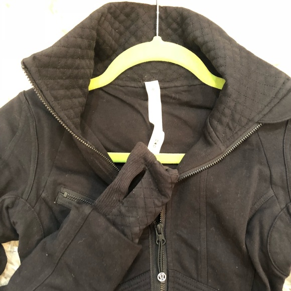 Lululemon jacket - Picture 4 of 4